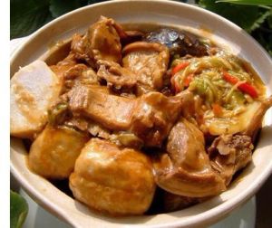 玉參燜鴨 玉參燜鴨