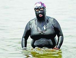 泳衣大媽 泳衣大媽