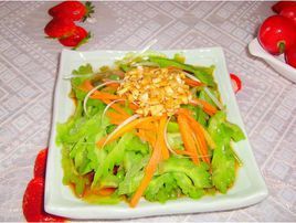 涼拌爽脆苦瓜 涼拌爽脆苦瓜