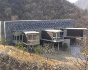 長城腳下的公社 長城腳下的公社