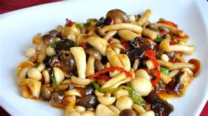 鮑汁燴雙菇 鮑汁燴雙菇