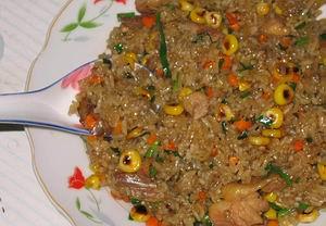 雞肉香菇生炒糯米飯