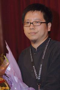 《石榴的滋味》