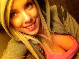 畢比·瓊斯 畢比·瓊斯