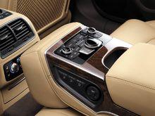 全新奧迪A6L後排娛樂系統