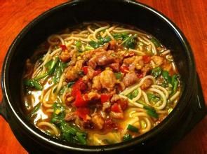 麻辣雞汁米線 麻辣雞汁米線