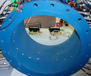 軸對稱流動 軸對稱流動