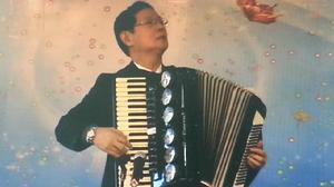 劉信在長春電視台“出彩長春人”里演奏