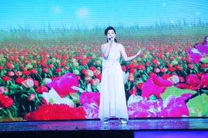 央視黃金100秒現場演唱 歌曲