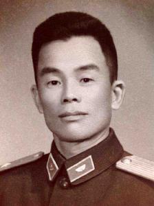 曾征[青海省軍區原副司令員、少將]