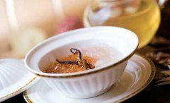 燕窩燉雙鴨 燕窩燉雙鴨