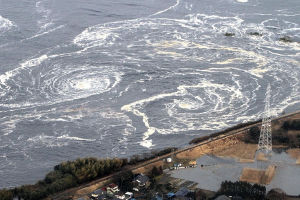 日本9.0級強震引10米高海嘯 傷亡嚴重