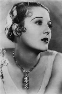 多蘿西·瑪卡伊爾 多蘿西·瑪卡伊爾