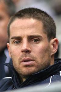 阿里·貝納比亞 阿里·貝納比亞