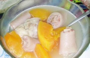 木瓜燉豬尾 木瓜燉豬尾