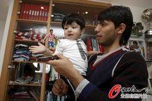 阿奎羅與兒子班傑明