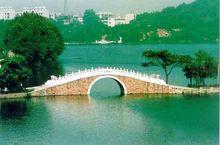 月湖公園知音橋