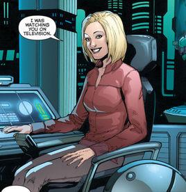 莉娜·盧瑟 莉娜·盧瑟