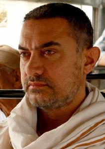 摔跤吧！爸爸[印度2016年尼特什&middot;提瓦瑞執導傳記片]