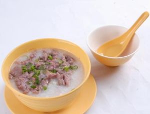 蒜苗牛肉粥 蒜苗牛肉粥