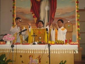 （圖）邯鄲堂區隆重慶賀聖神降臨節