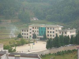 安龍縣海子鎮初級中學 安龍縣海子鎮初級中學