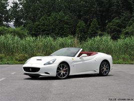 法拉利California 2012款 4.3 基本型 法拉利California 2012款 4.3 基本型