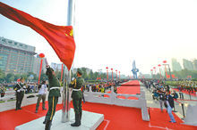 泉城廣場升旗儀式