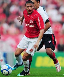 馬科斯&middot;加布里埃爾&middot;多&middot;納斯西門托