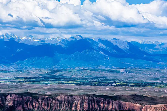 等一個人,陪我去張掖。