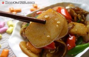 豬耳辣炒年糕 豬耳辣炒年糕