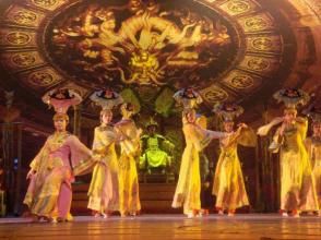 《中國宮廷舞蹈藝術》