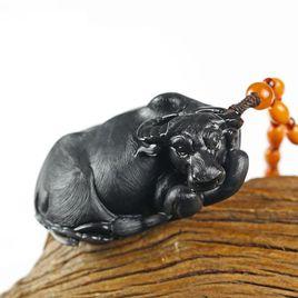 翡翠玉牛 翡翠玉牛