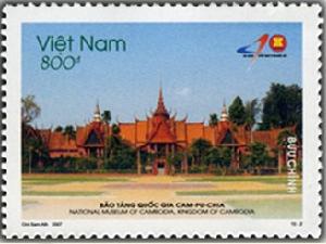 10-2高棉