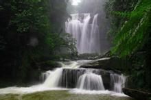 白龍潭瀑布 白龍潭瀑布