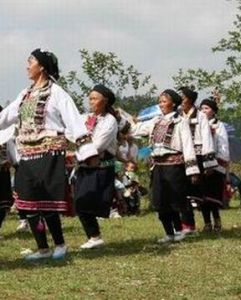 那坡彝族跳弓節 那坡彝族跳弓節