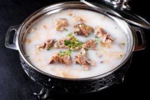 脊骨燉白菜 脊骨燉白菜