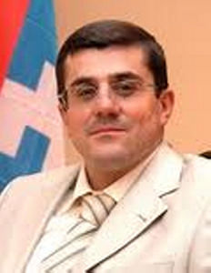 阿拉伊克•哈魯秋尼揚 Arayik Harutyunyan