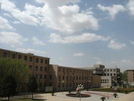 萬源市第一中學 萬源市第一中學