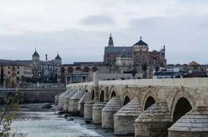 瓦蘭提斯 瓦蘭提斯