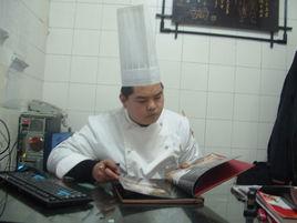 李小波[川菜烹飪名師]