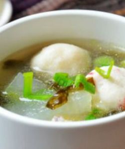 紫菜冬瓜魚丸湯 紫菜冬瓜魚丸湯