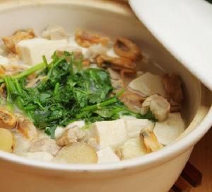 牡蠣豆腐煲 牡蠣豆腐煲