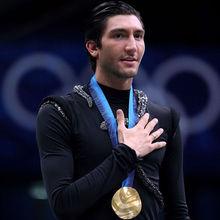 萊薩切克領取金牌