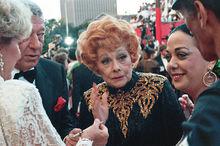 1989年，露西爾&middot;鮑爾生前最後一次出席活動