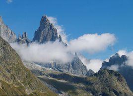 寧夏雲霧山國家級自然保護區 寧夏雲霧山國家級自然保護區