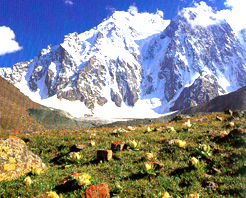 博格達山 博格達山