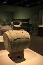 商代獸面紋青銅鼓