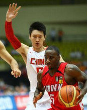 寸步不離 寸步不離