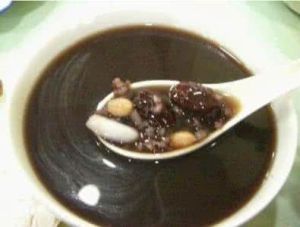 黑米埋珍珠 黑米埋珍珠